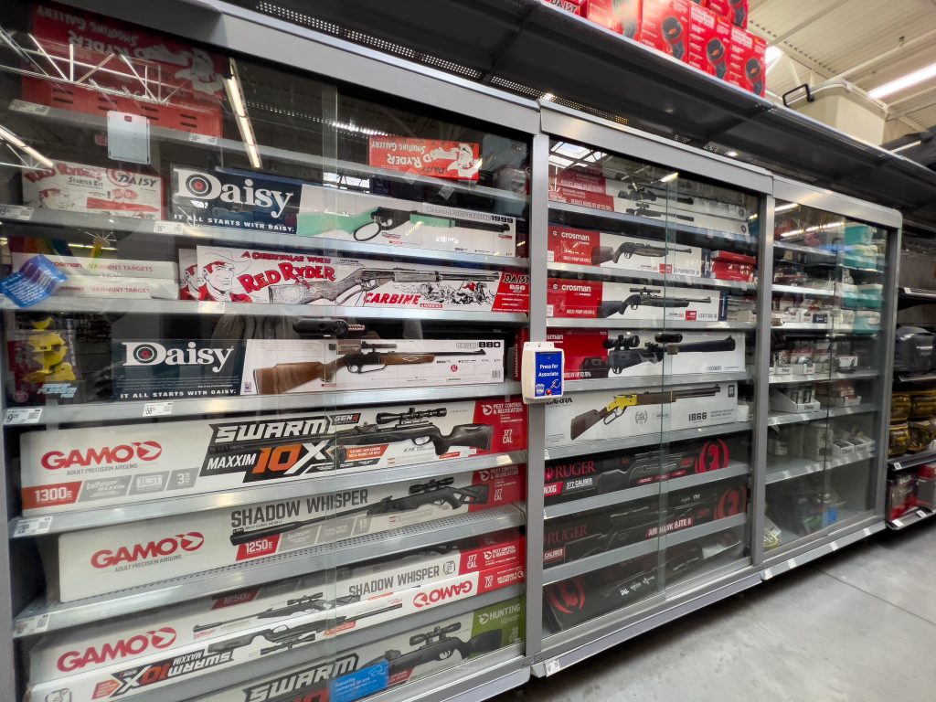 Carabines dans une grande surface