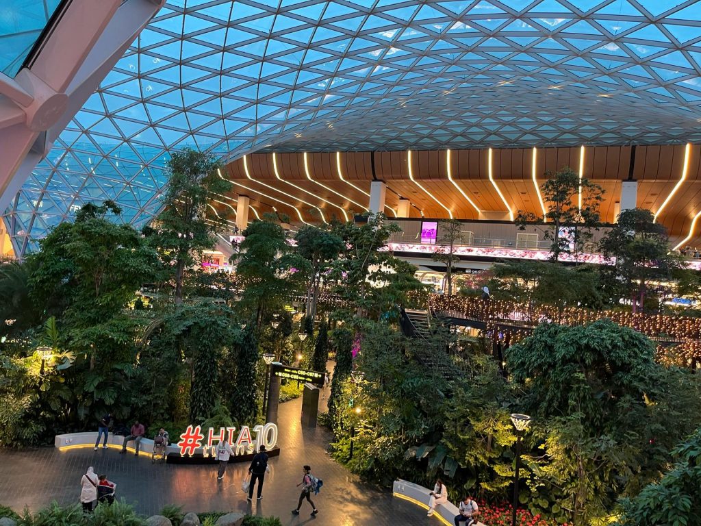 Avant d'arriver à BGGS escale à DOHA