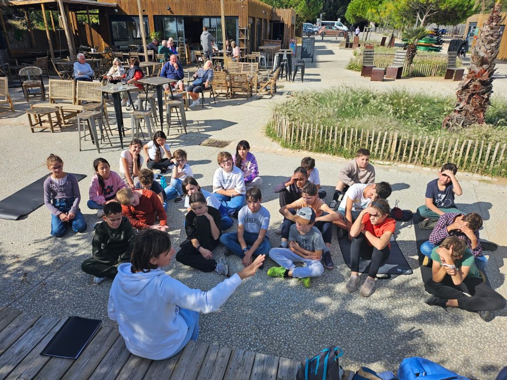 Un petit groupe de6ème en intégration à Talmont St Hilaire (85)