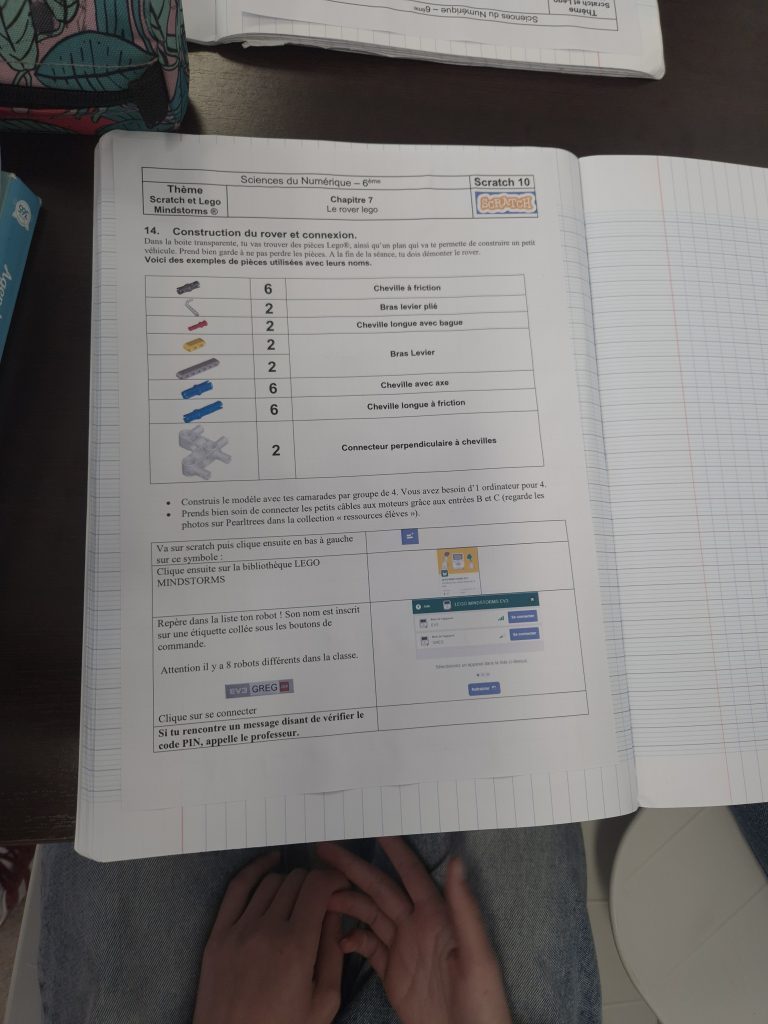 Sciences : les 6ème combinent scratch et Lego